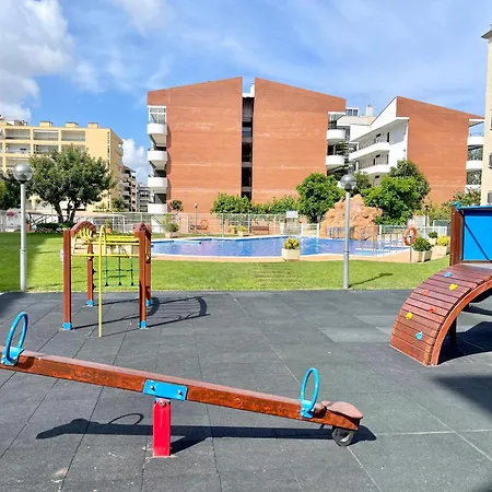 En Y Parking La Pineda