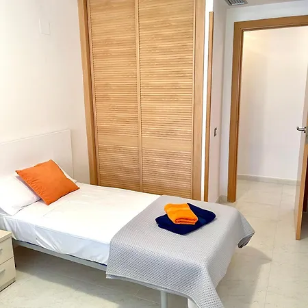En Y Parking Apartment *