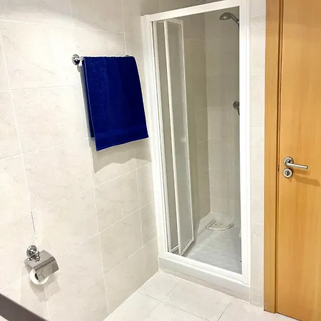 Apartment En Y Parking La Pineda